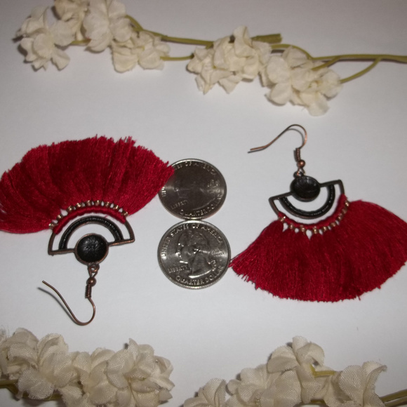 Tassel Earring Set Red Boho Fan Statement NWT 4720 - Picture 6 of 8